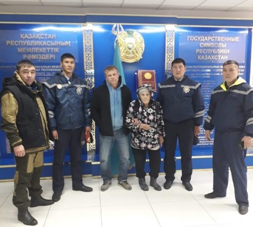 Пропавшую в лесу бабушку нашли полицейские Акмолинской области
