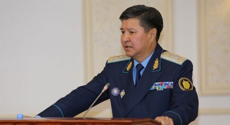 Жакип Асанов: Неужели в государстве нет 500 долларов?