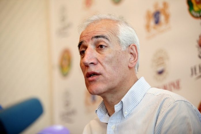 Новым президентом Армении избран Ваагн Хачатрян