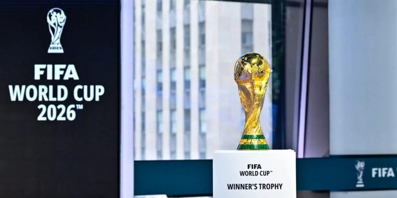Кубок чемпионата мира по футболу FIFA™ привезут в Алматы