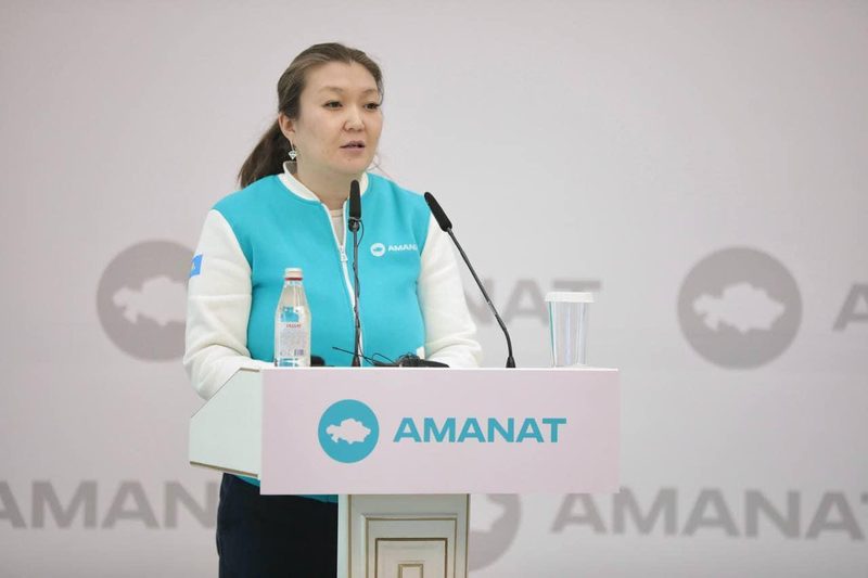 Омбудсмен по правам ребенка предложила изменить систему соцпомощи