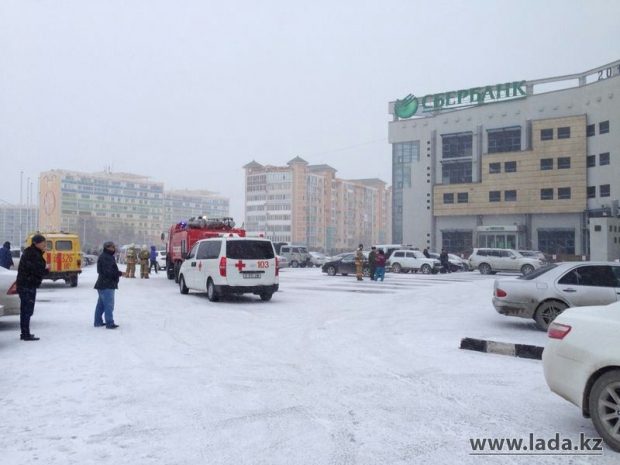 В Актау ищут бомбу