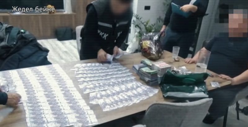 ҰҚК ШҚО әкімдігінің екі қызметкерін сыбайлас жемқорлық күдігімен ұстады