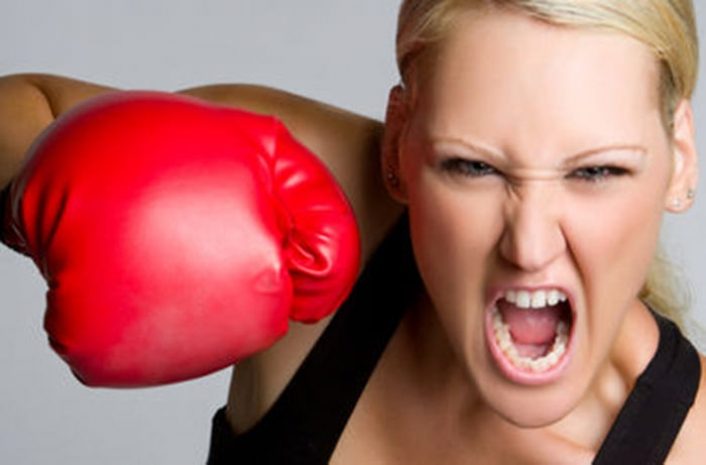 Как спокойно пережить ПМС