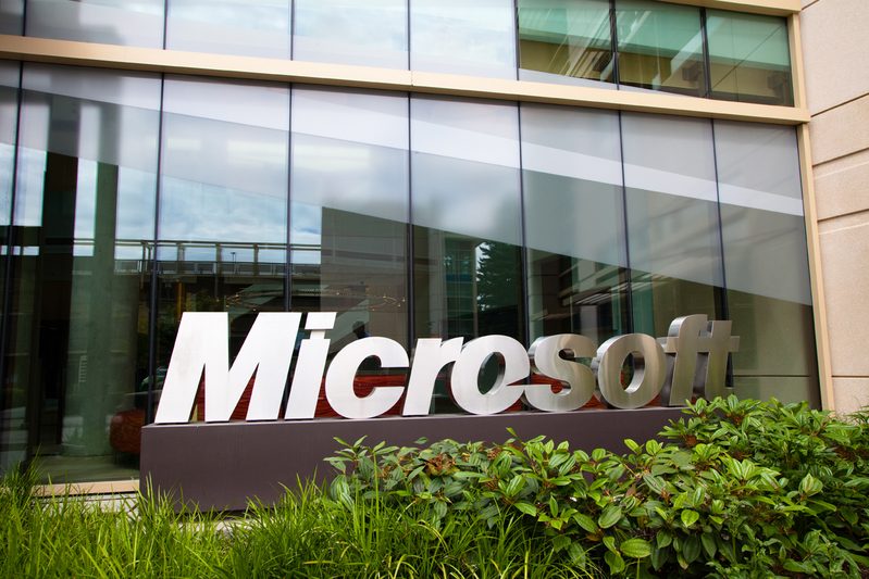 Около шести тысяч сотрудников намерены сократить в Microsoft