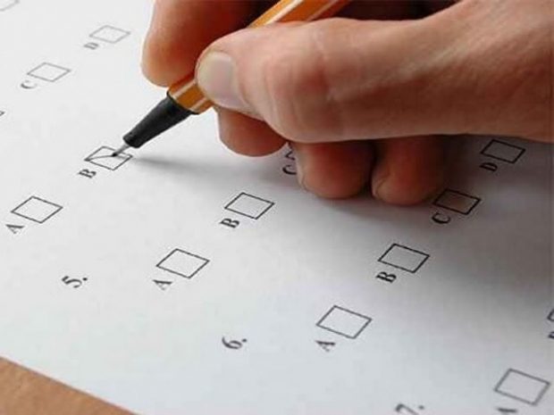 Комплексное тестирование абитуриентов началось в Казахстане