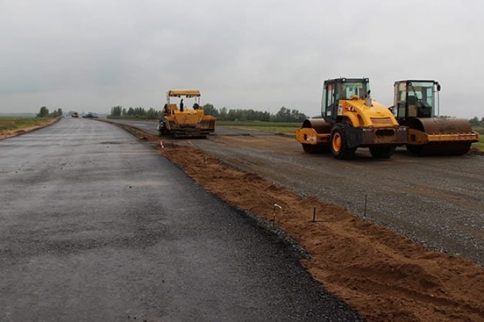 В Актобе ремонтируют дороги