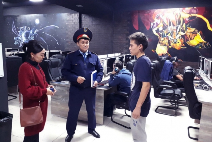 1500 родителей оштрафованы за ночные прогулки детей в Нур-Султане