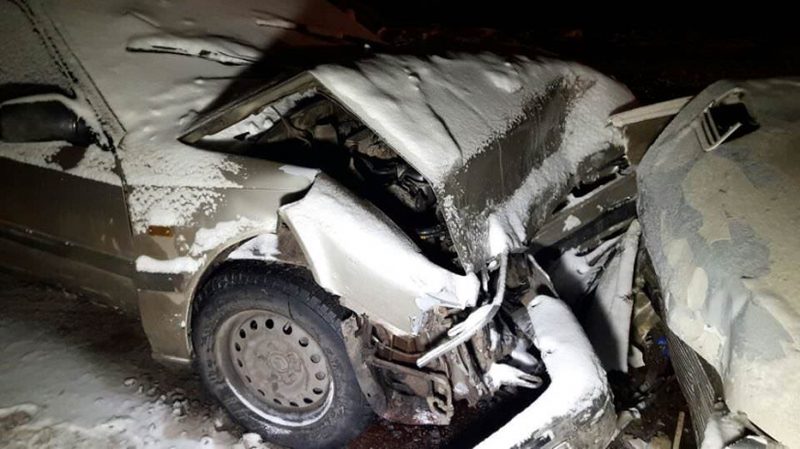 В Алматы при непонятном ДТП пострадали два человека