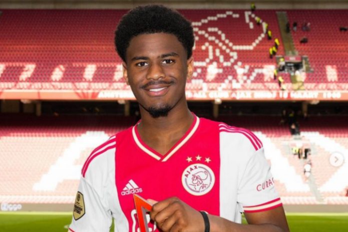 «Арсенал» нацелен подписать защитника «Аякса» Йоррела Хато