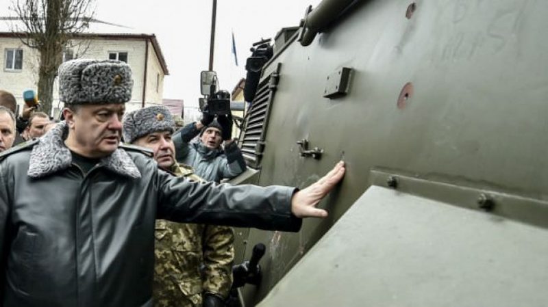 Первые британские бронемашины Saxon прибыли в Одессу