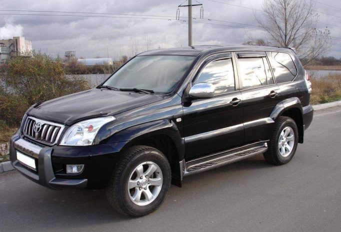 Угоном люксовых автомобилей промышляли в Караганде