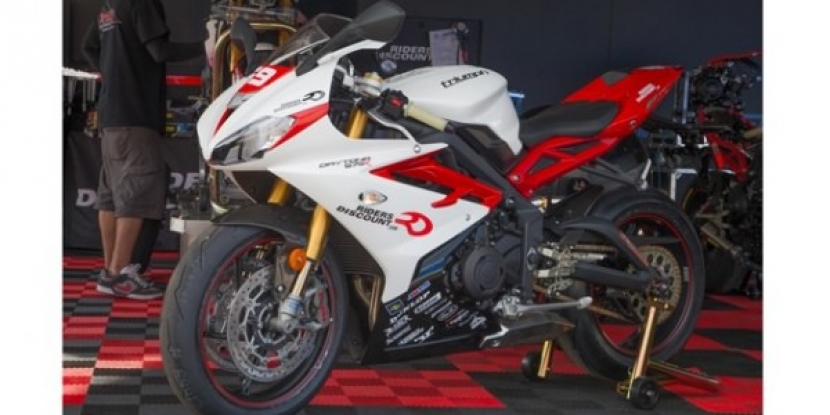 Спортбайк Triumph 675R Eslick Edition