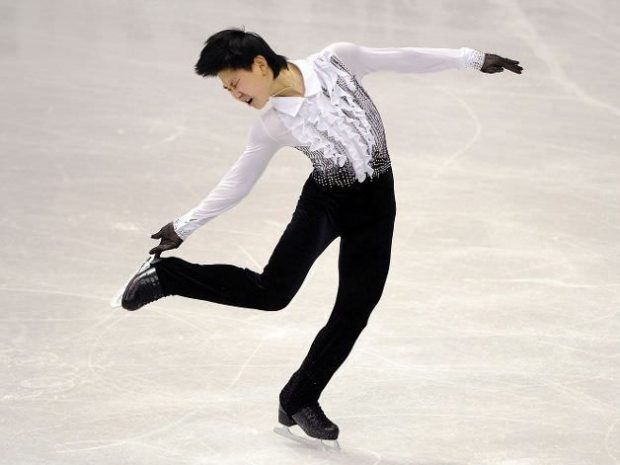 Денис Тен научит казахстанских фигуристов своей технике