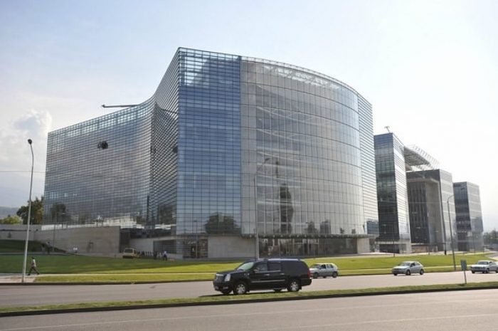 В Qazkom заявили, что работают в обычном режиме