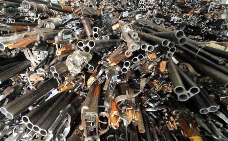 Оружие на сумму свыше 8 млн тенге сдали в Акмолинской области