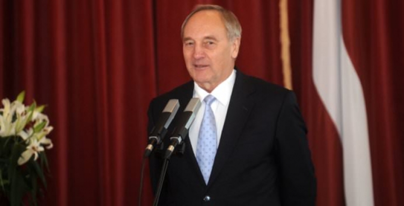 Президент Латвии назвал Назарбаева примером для подражания