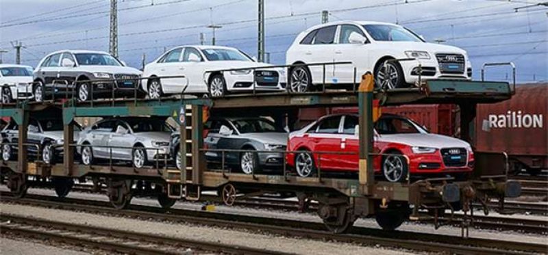 Chrysler и Audi обвинили в завышении цен на автомобили