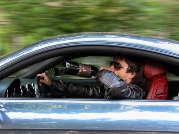 Пьяных водителей в РК отправят на лечение