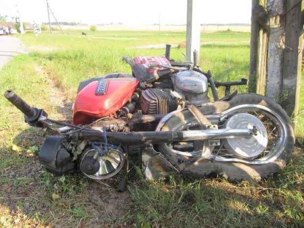 В Караганде мотоциклист протаранил патрульную машину