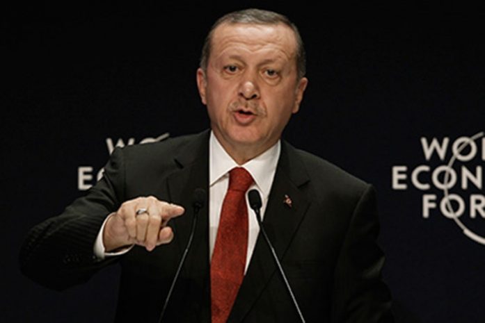 Президент Турции раскритиковал новый iPhone 6