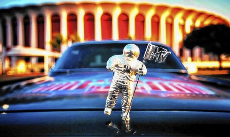 Объявлены победители премии MTV Video Music Awards [видео]