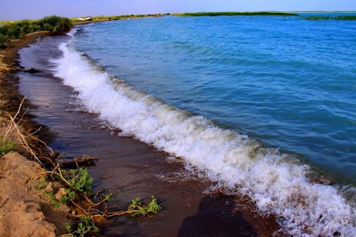 Пытаясь спасти дочь, мужчина утонул в Аксу