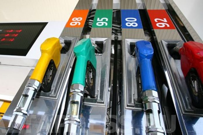 В Казахстане снизилось производство бензина