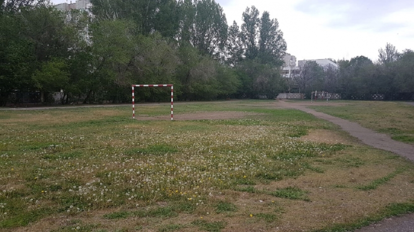 145 тенге за сотку — в аренду отдали школьный стадион в Павлодаре