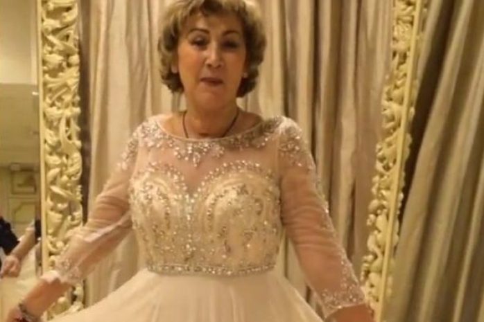 57-летняя невеста Шаляпина похвасталась свадебным платьем