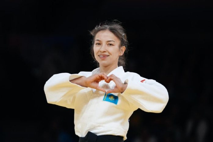 Акмарал Науатбек завоевала золото на Паралимпийских игр-2024