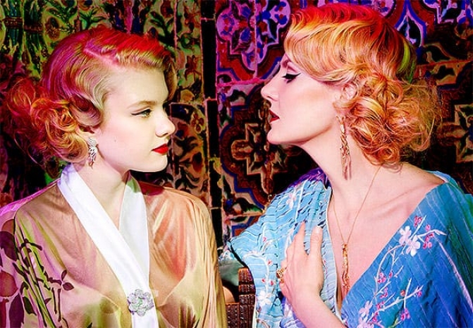 Рената Литвинова с дочкой Ульяной в рекламе ювелирного бренда