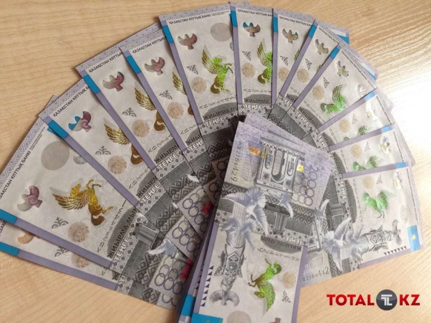 Президент Назарбаев: отказ от поддержки тенге – необходимый шаг