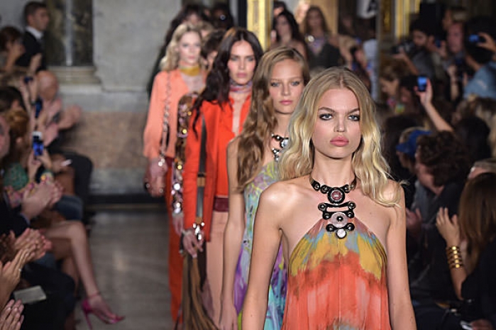 Неделя моды в Милане: показы Emilio Pucci и Giorgio Armani