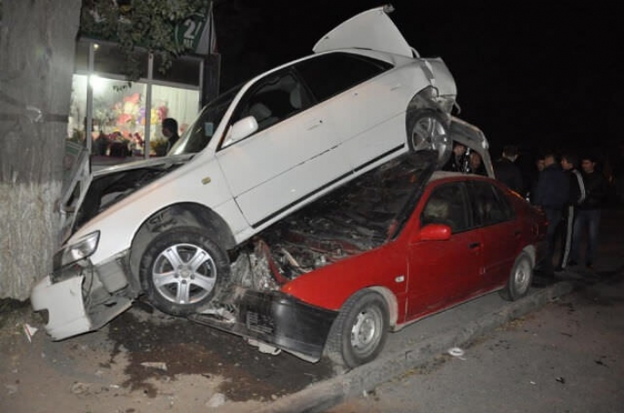 Пьяный водитель устроил в Алматы дорожный беспредел