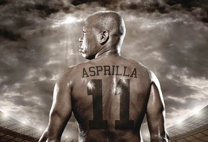 Звезду бразильского футбола пригласили в порно