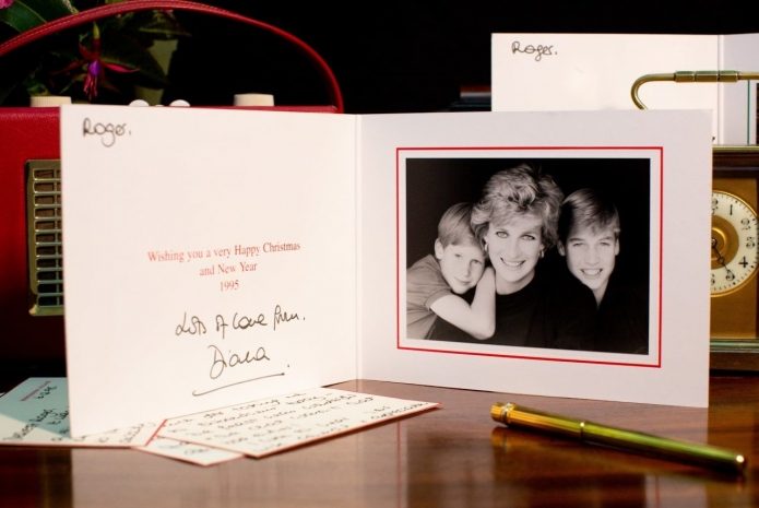 С аукциона проданы личные письма принцессы Дианы