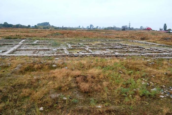 Кто уничтожает культурное наследие Казахстана?