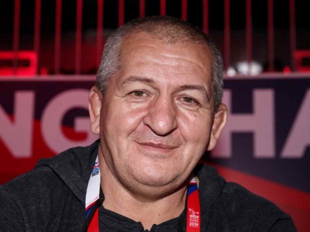 Рамзан Кадыров сообщил о смерти отца Хабиба Нурмагомедова