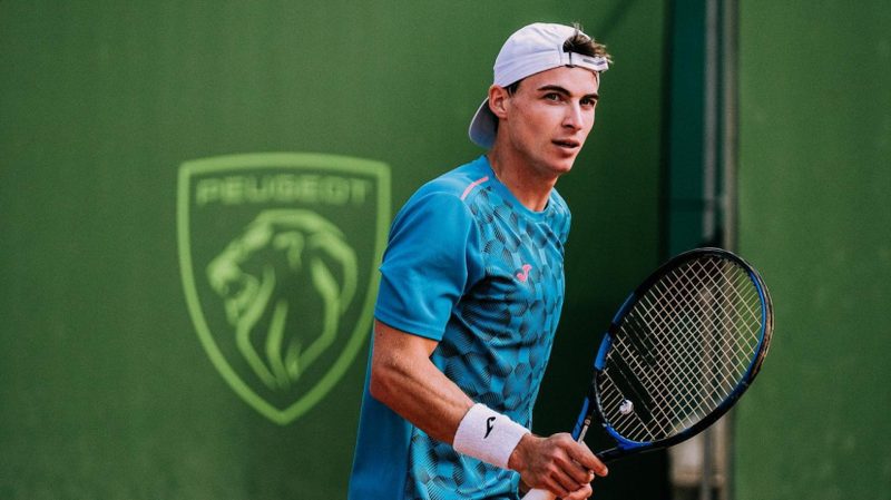 Казахстанский теннисист Тимофей Скатов успешно стартовал на турнире в Германии