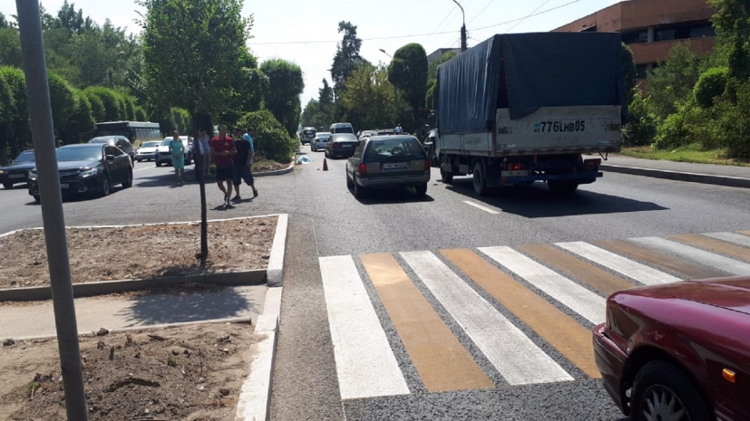 На пешеходном переходе в Алматы погибла женщина