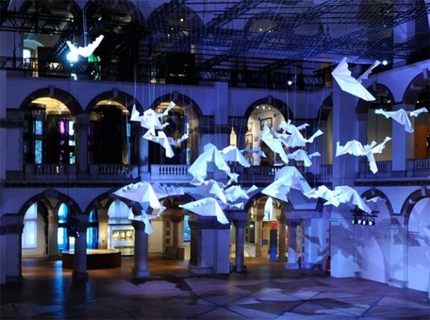 Арт-проект мастера оригами «Гигантские бумажные птицы»