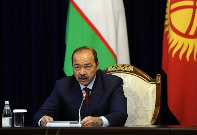 Премьер Узбекистана раскритиковал покойного президента Каримова