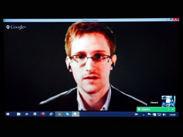 Сноуден призвал хакеров защитить человечество от спецслужб