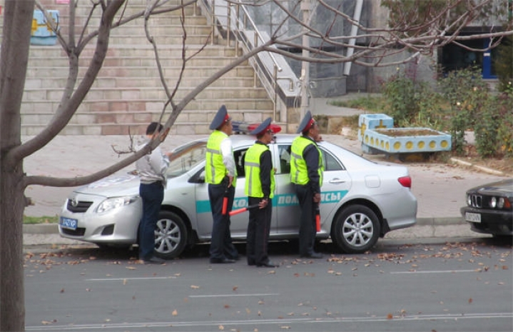 Названы «любимые» нарушения шымкентских водителей