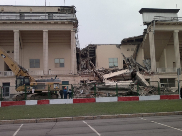 «Олимпийский» сносят в Москве