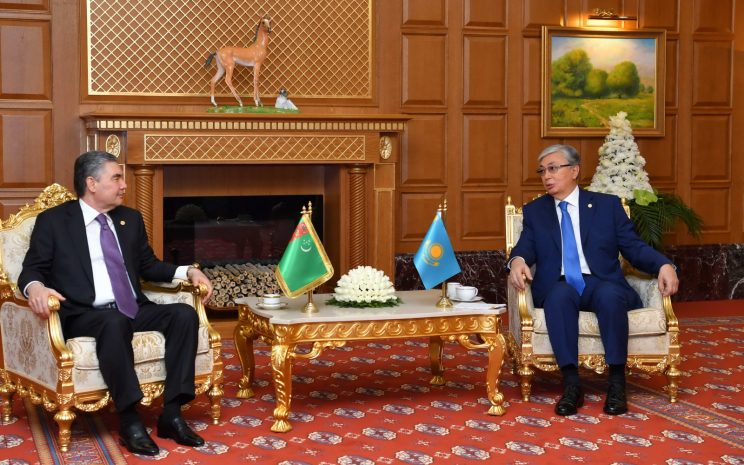 Токаев провел телефонный разговор с Бердымухамедовым