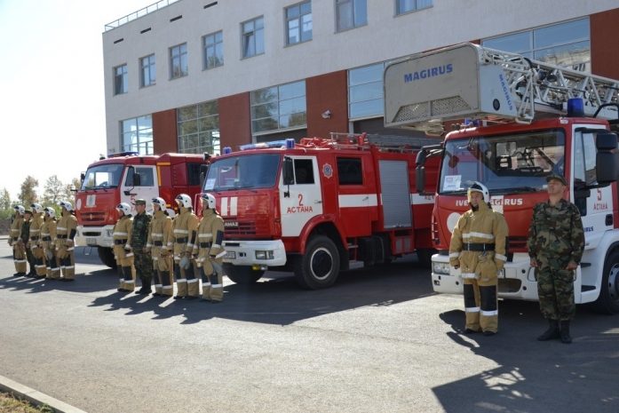 В Казахстане отмечают День спасателя