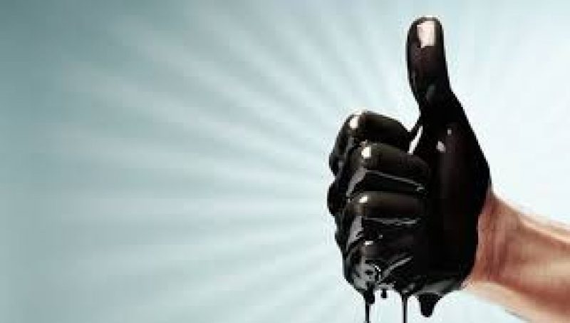 Иран поддерживает цену на нефть на уровне $50-60 за баррель