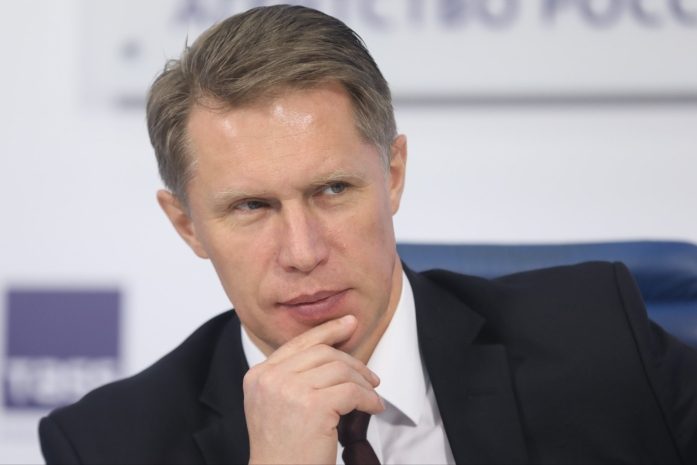 Восемь месяцев займет разработка вакцины от коронавируса — глава Минздрава РФ